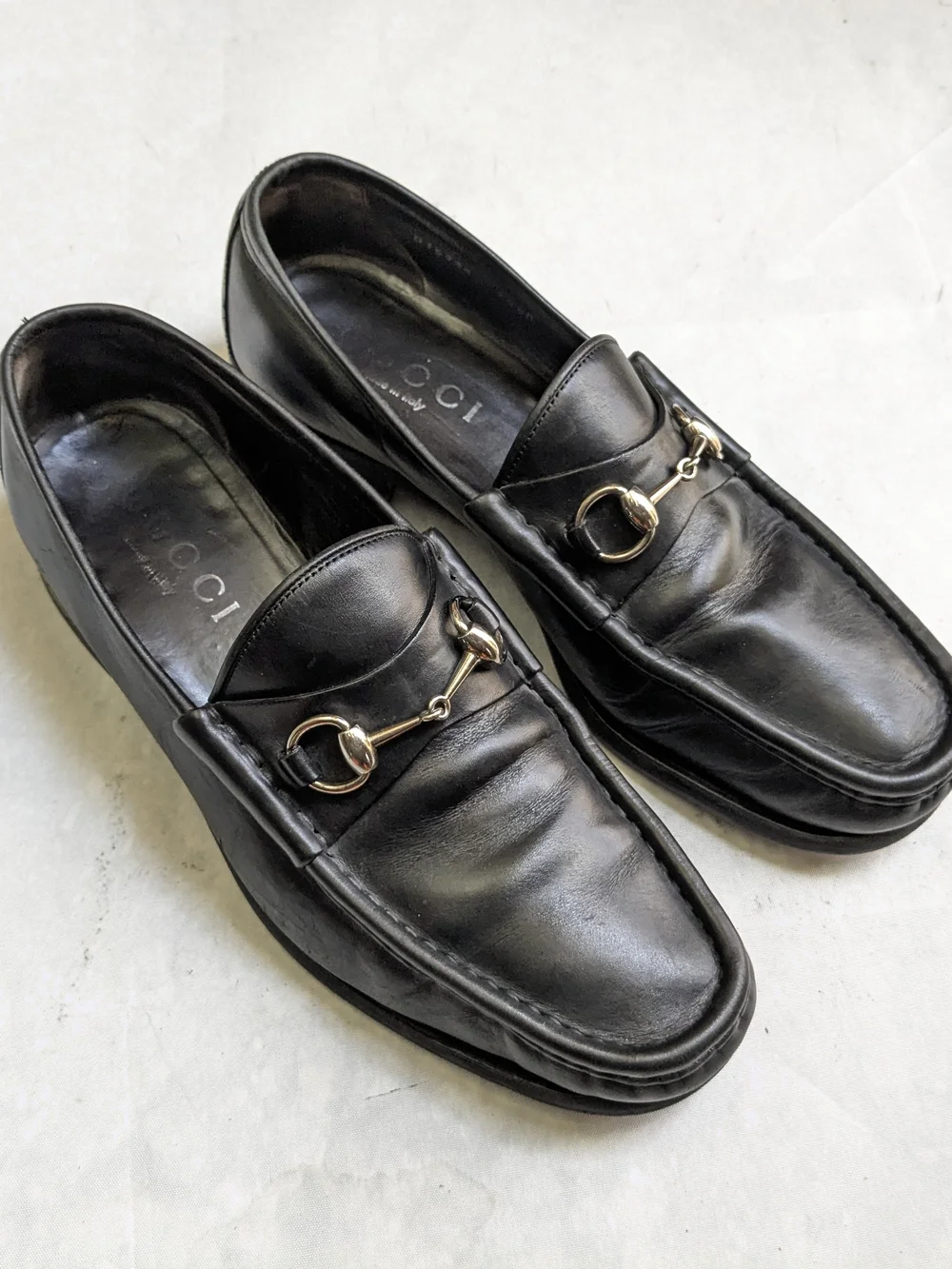 Gucci Men’s Black Leather Horsebit Loafers